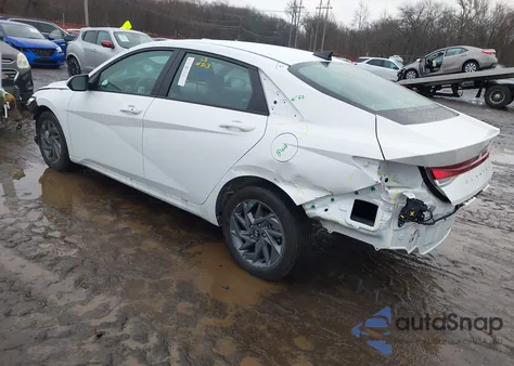 2024 Hyundai Elantra Sel from USA, damaged, VIN KMHLM4DG9RU782901